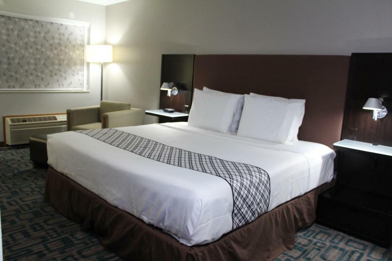 Westbridge Inn & Suites Carrollton Exteriör bild